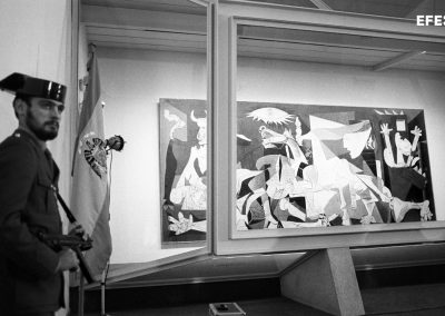 Presentación del «Guernica» a la prensa, 1981