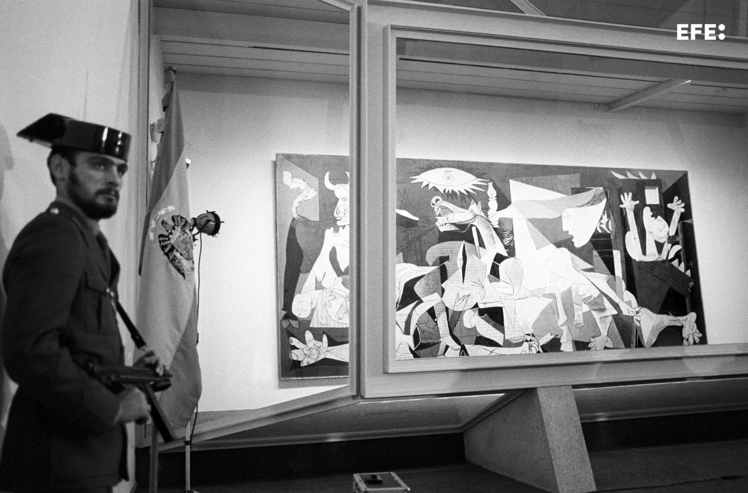 Presentación del "Guernica" a la prensa Barriopedro Madrid, 23-10-1981