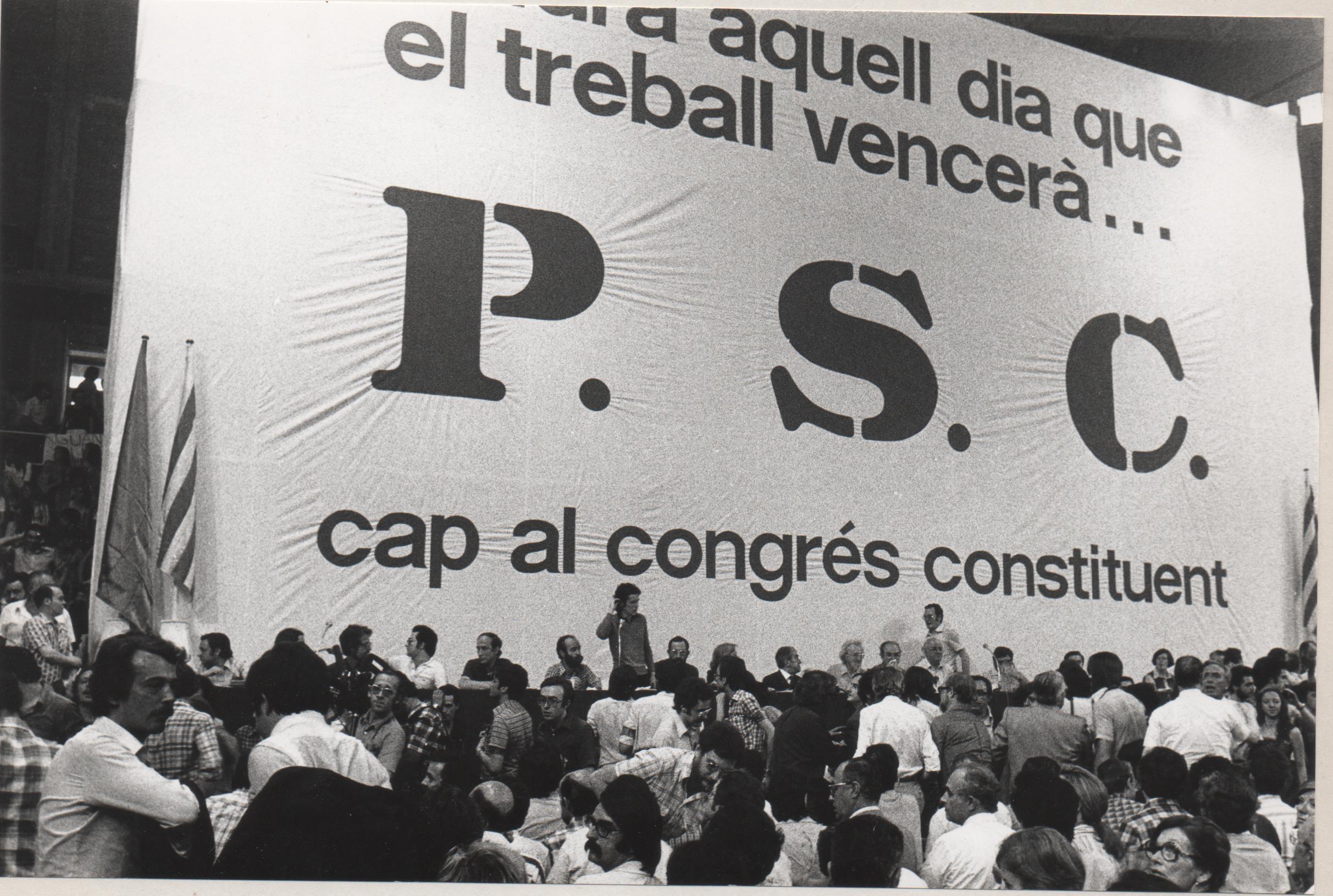Primer mitin autorizado tras la muerte de Franco Palau Blaugrana, Barcelona, 22 de junio de 1976